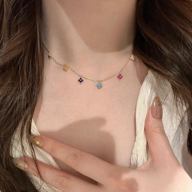 PETITE BLOOM NECKLACE (925-SS)