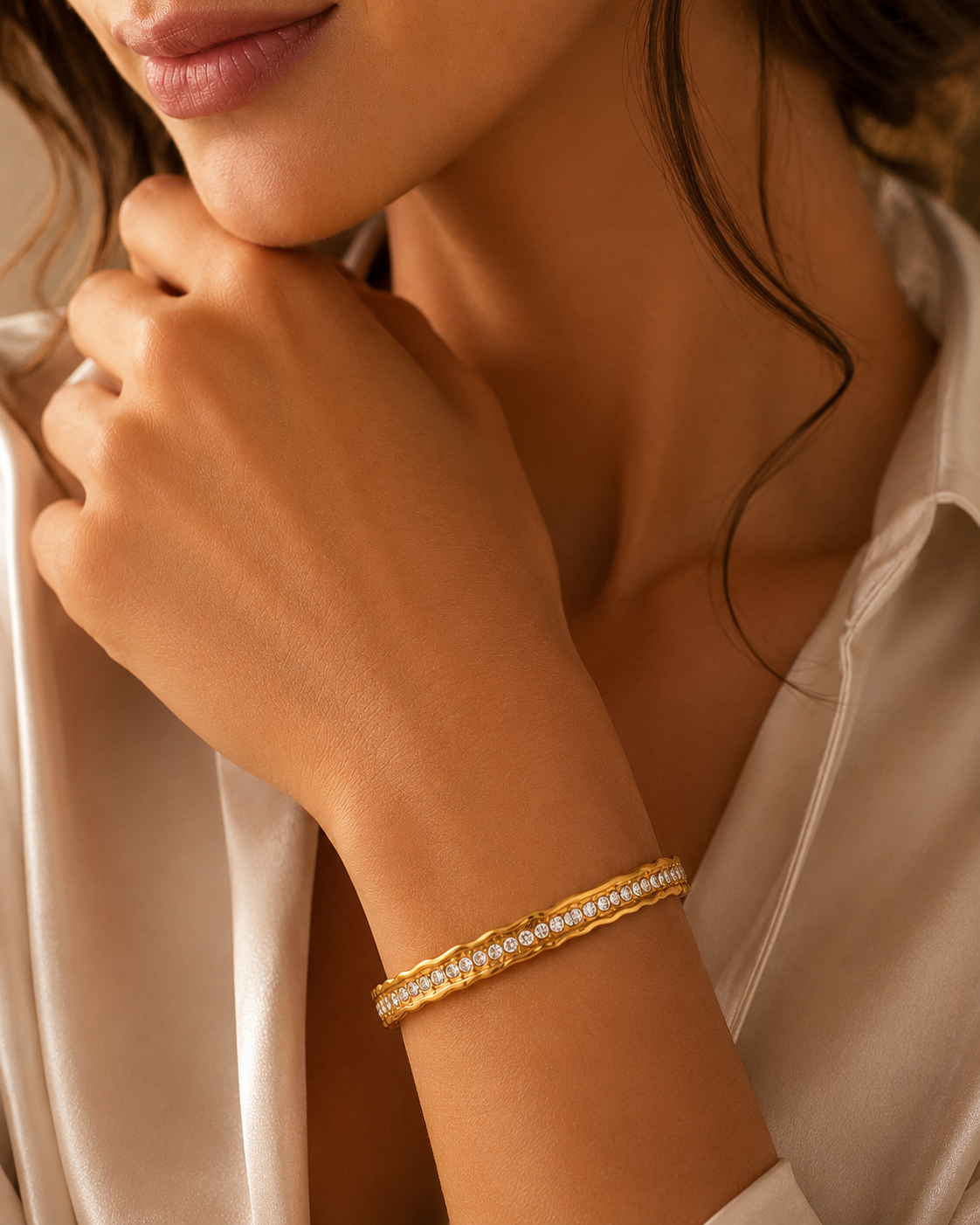 Aurette Crystal Cuff